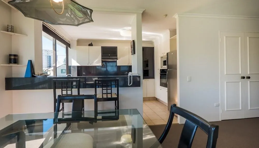 Silverton Apartment Resort Surfers Paradise Gold Coast 3*,