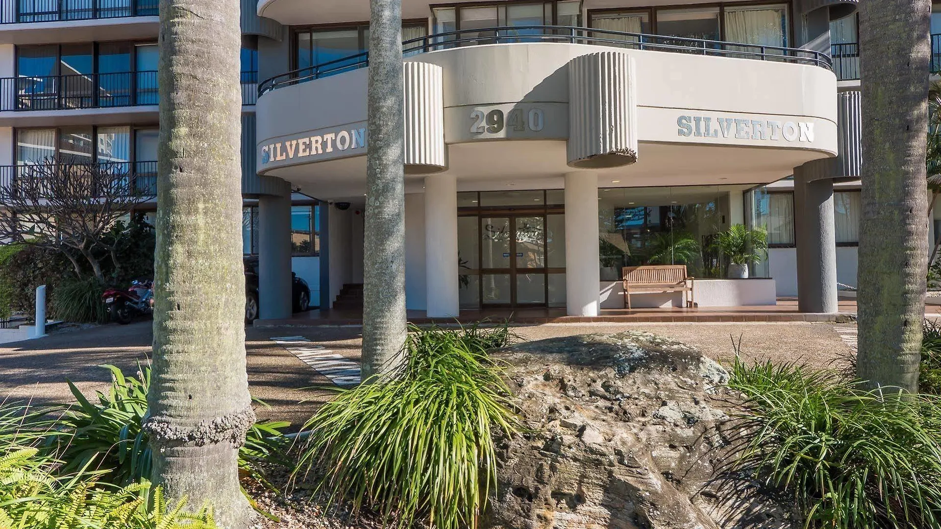 Silverton Apartment Resort Surfers Paradise Guldkusten Australien