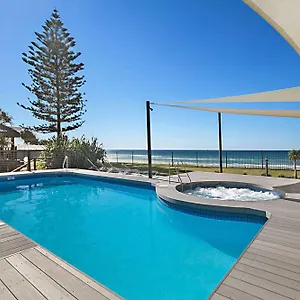 Hibiscus On The Beach Gold Coast